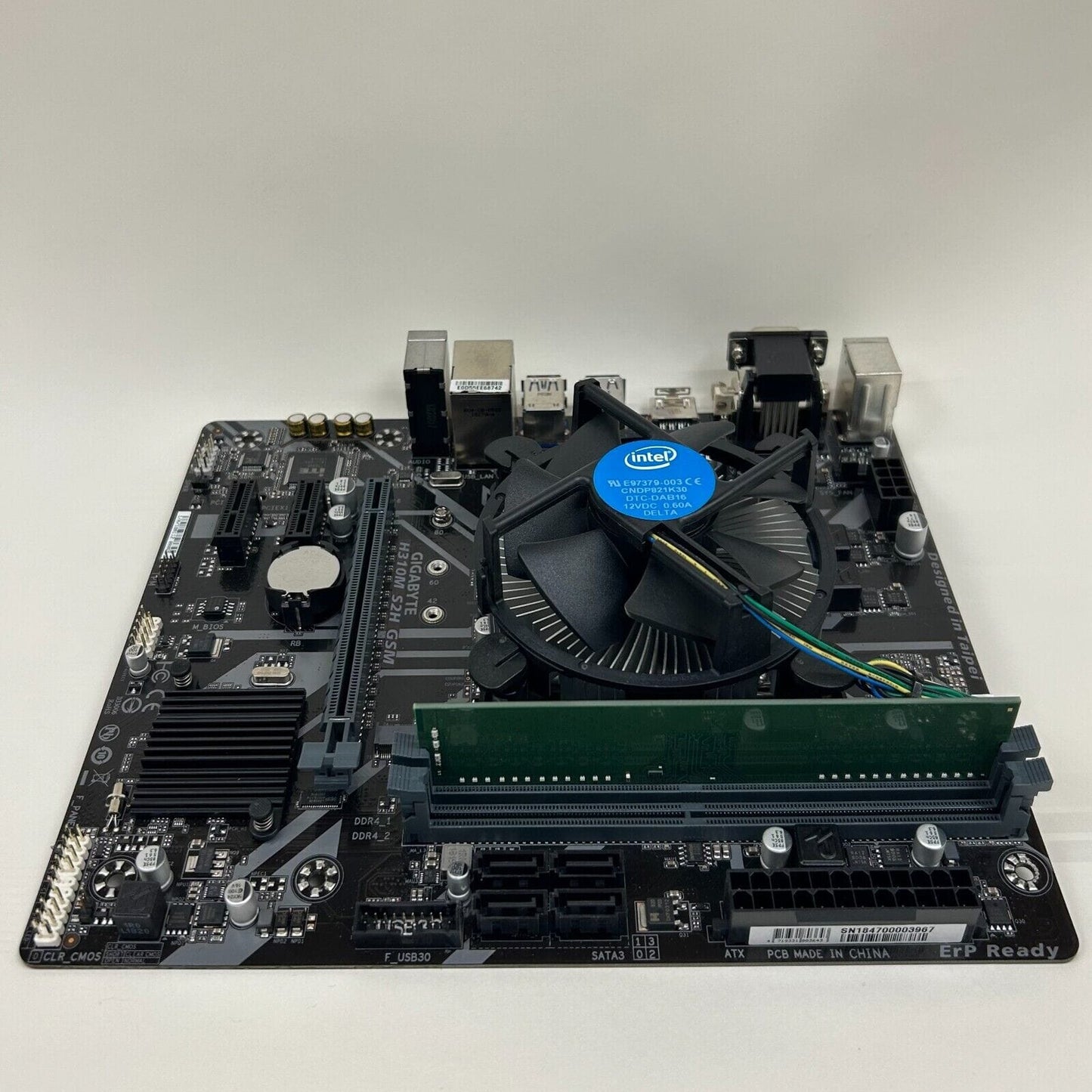 Gigabyte M-ATX motherboard with Intel Core i3 8100 CPU and 8GB DDR4 RAM- USED Motherboard Gigabyte