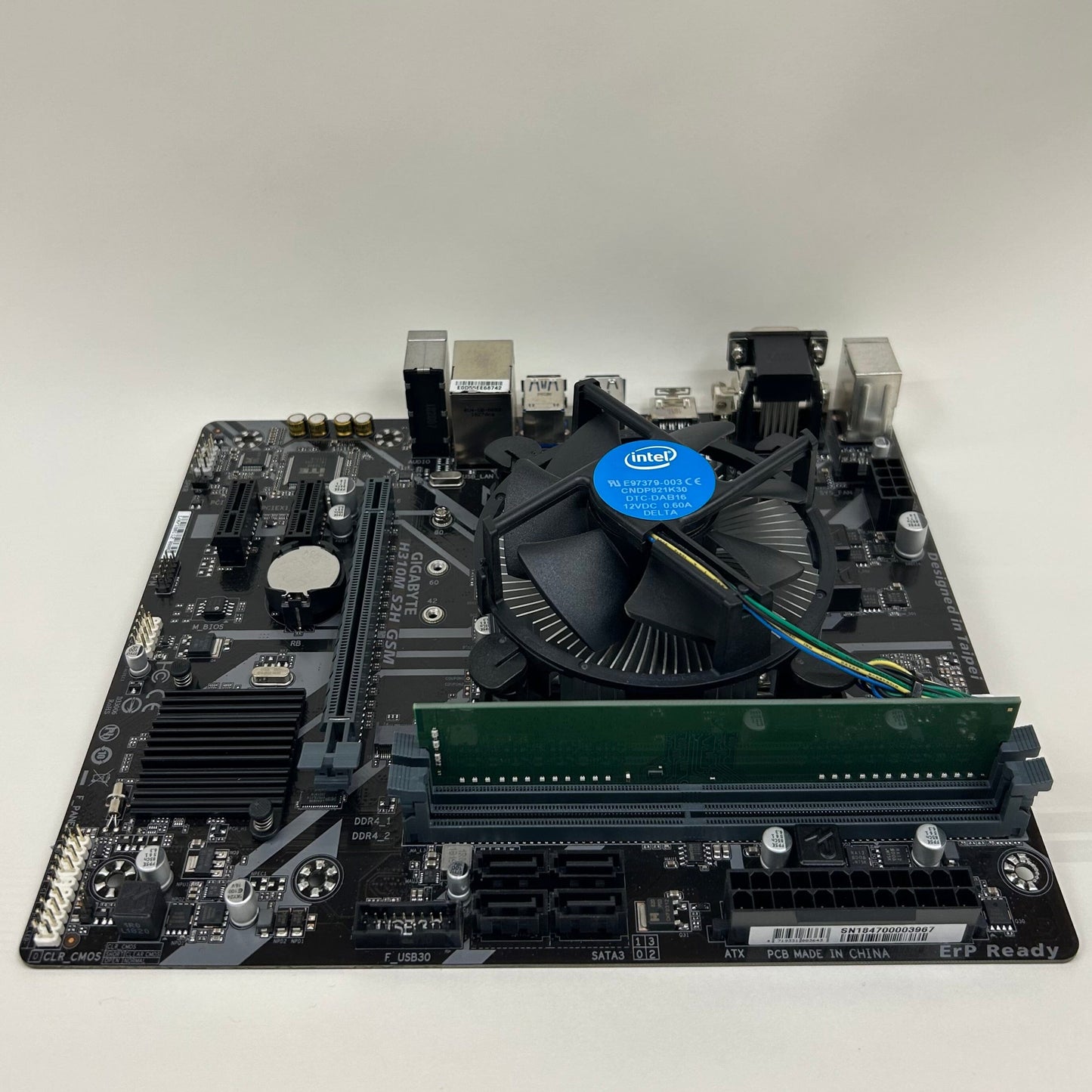 Gigabyte motherboard with Intel 8100 and RAM (refurbished) Motherboard gigabyte 